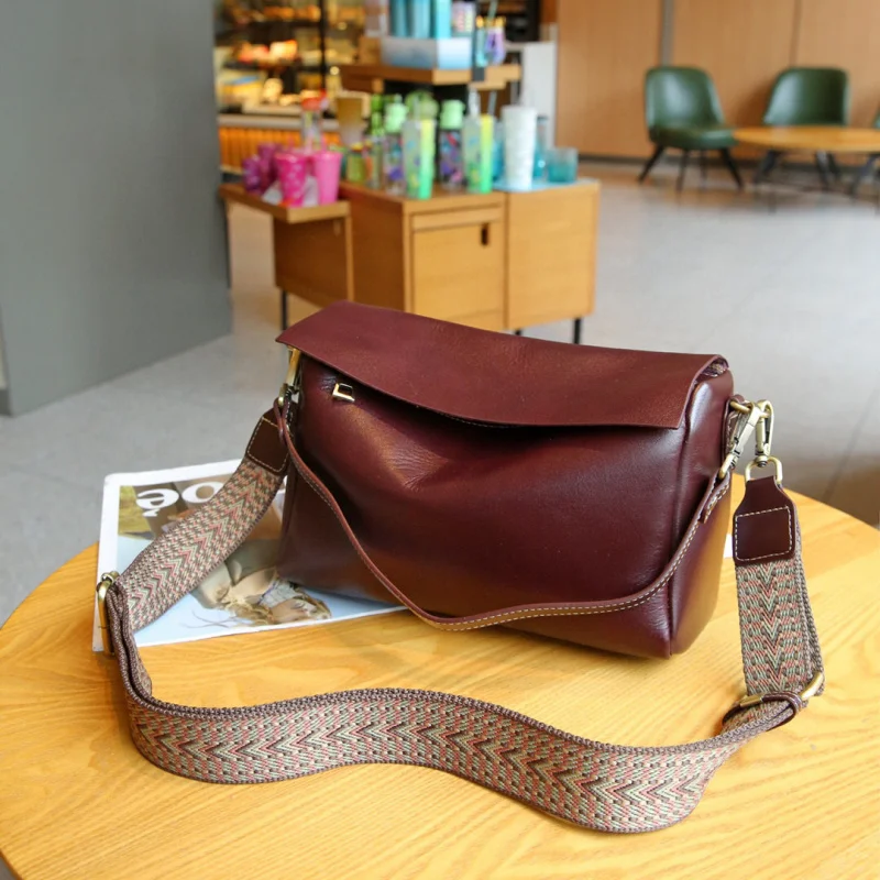 

Women's Bag2025New Crossbody Bag Women's Bag Large Capacity High-Quality Genuine Leather Shoulder Bag Pillow Bag