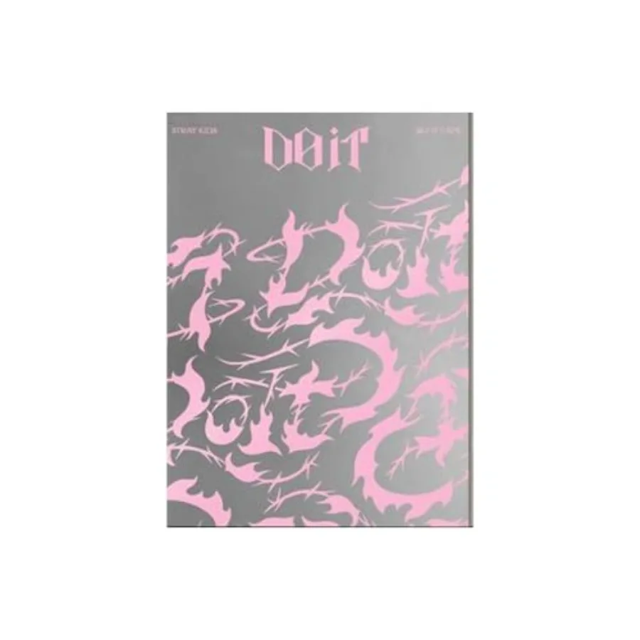 

STRAY KIDS [SKZ IT TAPE 'DO IT' IT VER. Standard Album] + Pre-Order Gift and 3 Extra Photocards Set