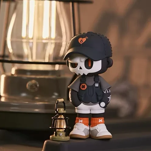 

Original MR.BONE Chan Wayne 4th Generation Blind Box Decor Anime Figurine Cute Toys Model Desktop Ornament Mysterious Box