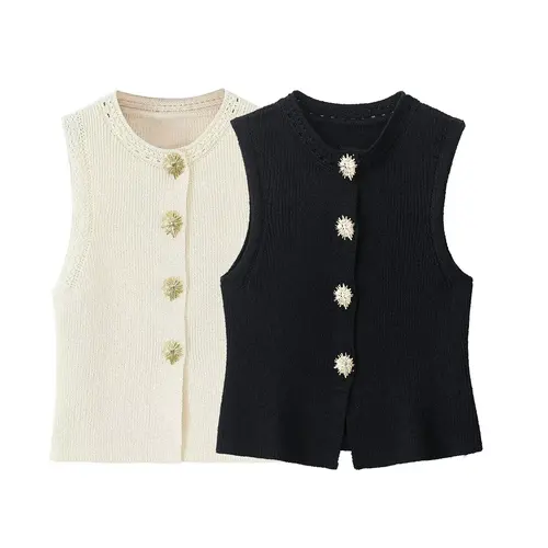 Imagen 2 del producto Zevity, blusa básica de punto de ganchillo con cuello redondo para mujer, blusa elegante sin mangas con botones dorados, chaleco, camisa, Blusas, Tops LS9385