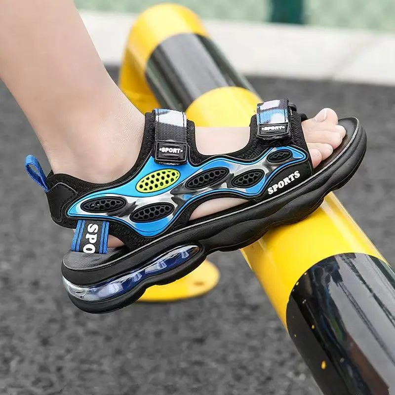 

Children's Summer Open Toe Outdoor Beach Sandals Boys Soft Sole Non Slip Lightweight Cuhk Boy's Velcro Casual Sports Sandals