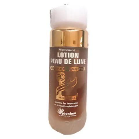 Peau  De Eclaircissante Facial  Cleanser Lotion 100g