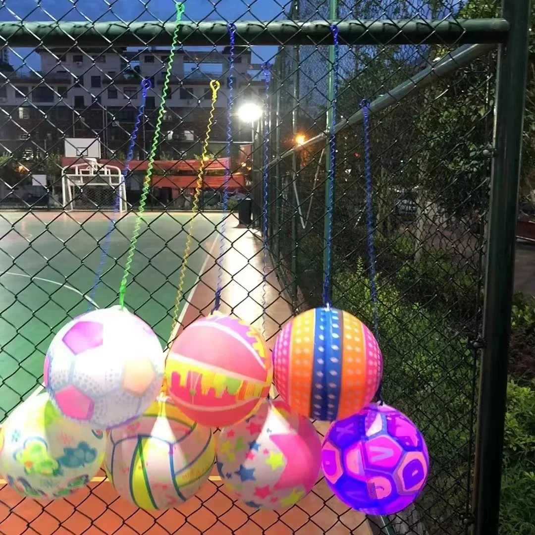 Bola de patada con luz LED con cuerda elástica para entrenamiento, decoración de fiesta brillante, balón de fútbol recargable, juguete para niños y adultos