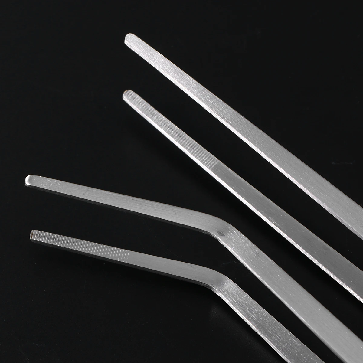 

2Pcs Stainless Steel Aquarium Plant Tweezers Set Straight Curved Tip for Fish Tank Trimming Aquatic Plants Professional Use