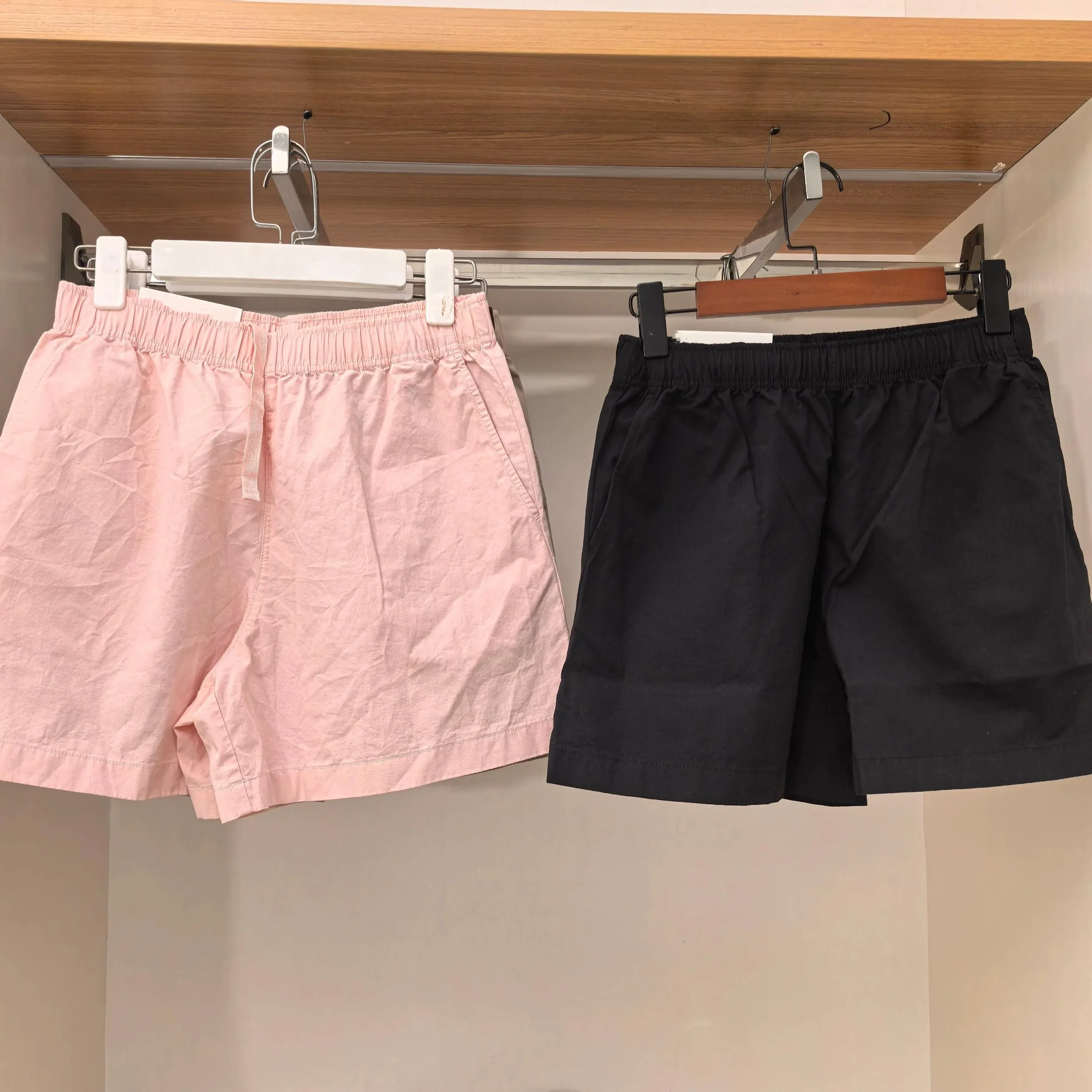 

Comfortable Cotton Straight Leg Short Pants Women's Simple Style Summer 2026 Casual Trousers Natural Waist Other Material