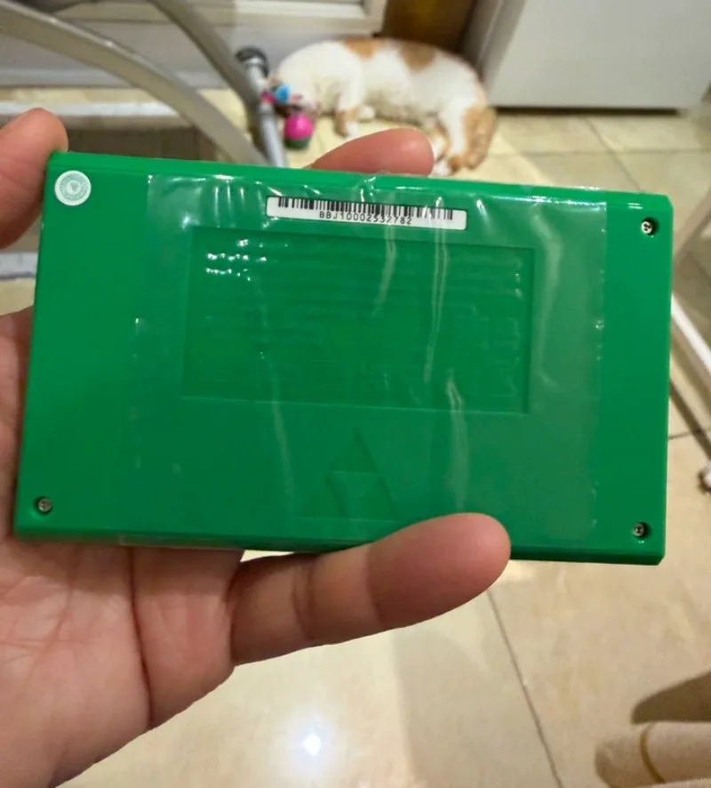 Pocket Sized Portable Entertainment Equipment Built-in Rich Games Handheld Game Player