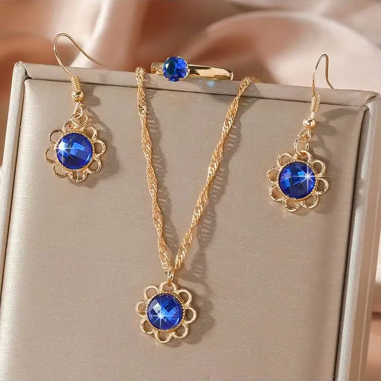 Elegant Necklace for Women: Klein Blue Floral, Niche Fashion New Design, Stylish Necklace