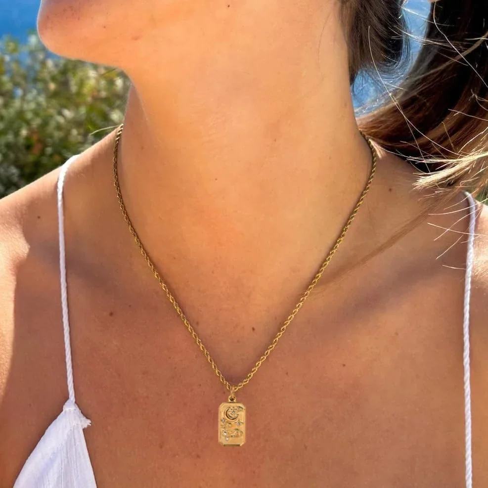 

Vintage Gold Plated Stainless Steel Tarot Neckalce for Women Statement Cloud Moon Star Geometric Pendant Rope Chain Neckalces