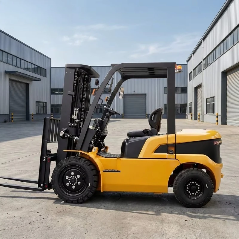 4wd Industrial Forklift 6 Cylinder 120hp 20% Slope Climbing Outdoor Use