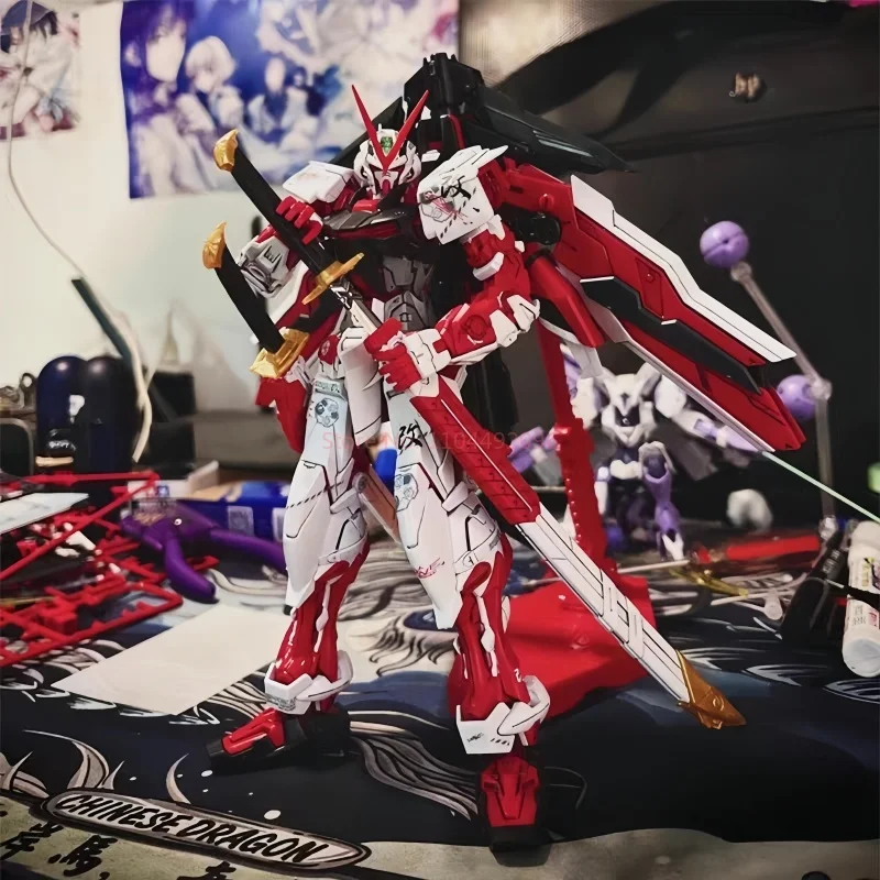 Em estoque da ban mg robô herético vermelho brinquedo modelo armadura mecânica ação colecionáveis decoração de alta qualidade modelo figuras presentes