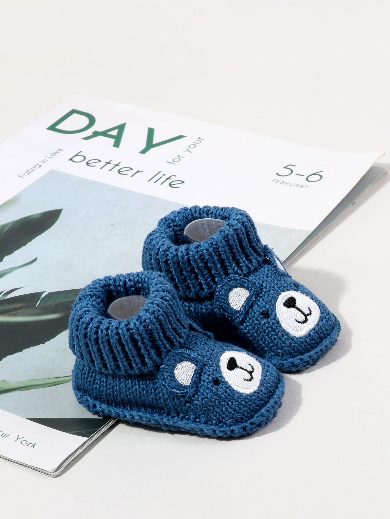 Neue gestrickte Babyschuhe für 0-3 Monate, warm, weich, bequem, mit Cartoon-Muster, für Kleinkinder, rutschfeste Sockenschuhe für Kleinkinder – Detail 22