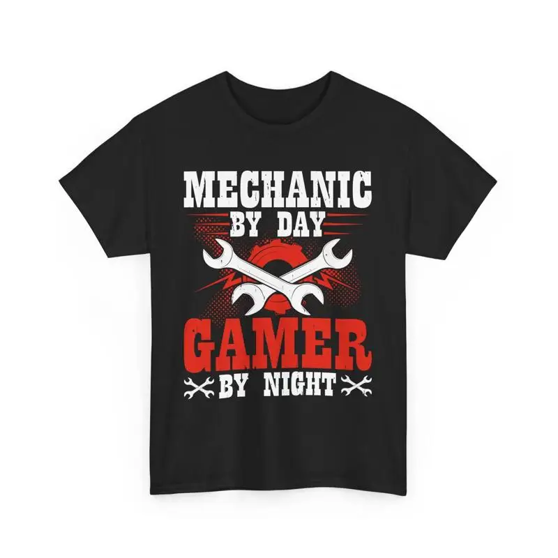 

Футболка Mechanic By Day Gamer Night Забавная