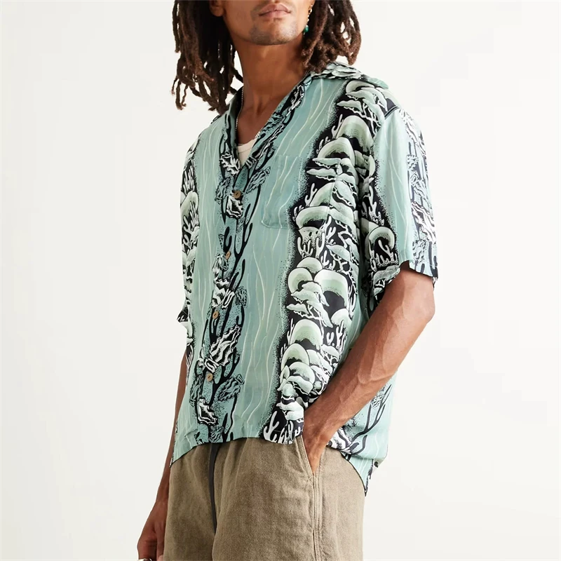 

Hirata and Hongri Style Japanese Retro Casual Cuban Collar Coral Print Short Sleeved Shirt