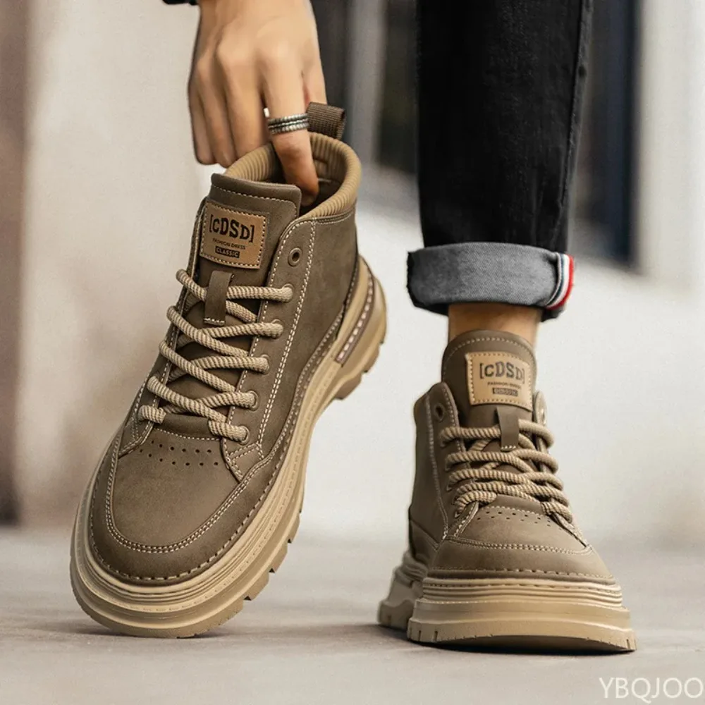 أحذية رجالية جديدة لربيع وخريف قابلة للتنفس كاجوال كلاسيكية باللون الأسود عالية الجودة ومضادة للانزلاق ومقاومة للاهتراء وبسيطة ومريحة للرجال