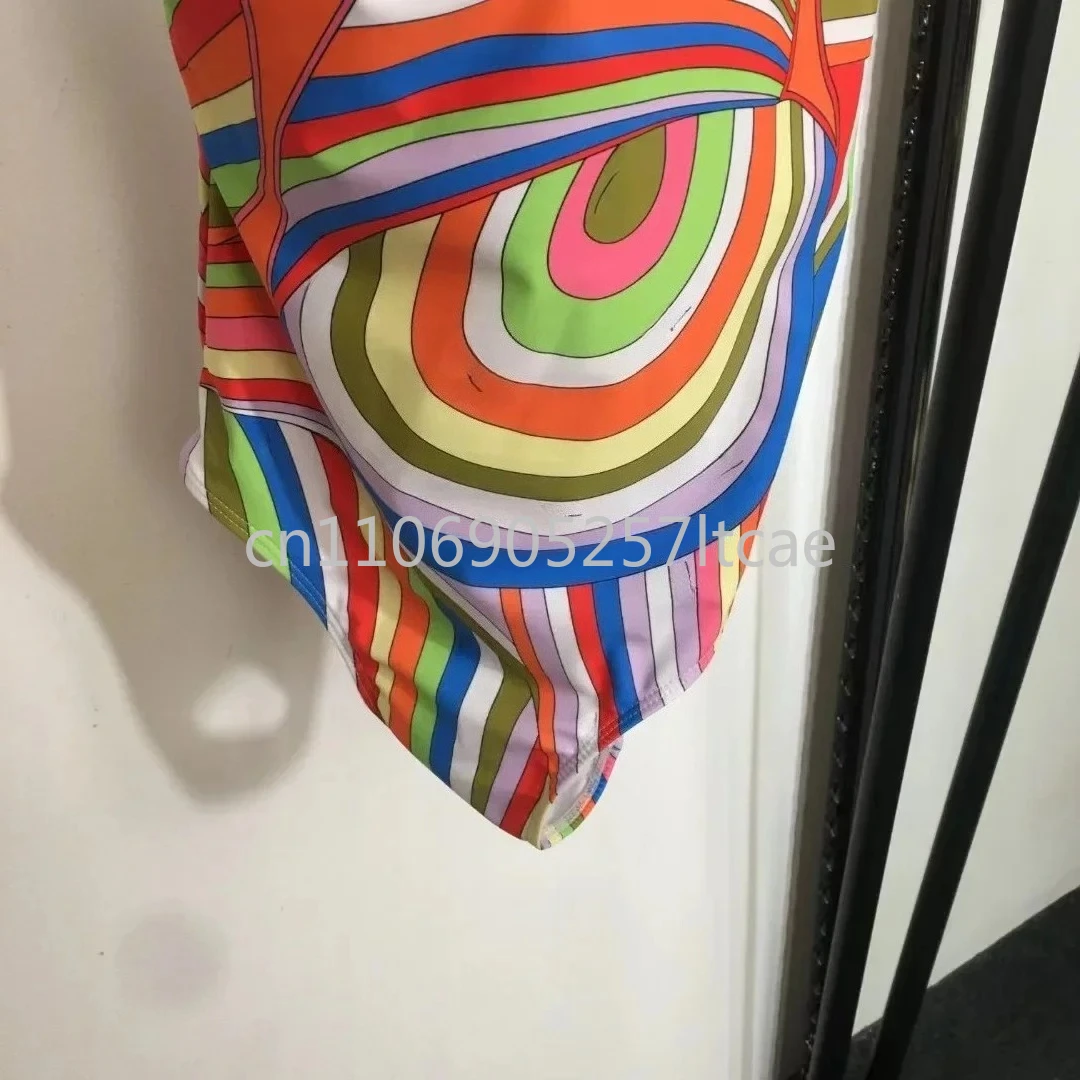 ชุดว่ายน้ำบิกินี่สำหรับผู้หญิง ดีไซน์หรูหรา พิมพ์ลายคลาสสิกพร้อมโลโก้ตัวอักษรชื่อยี่ห้อ