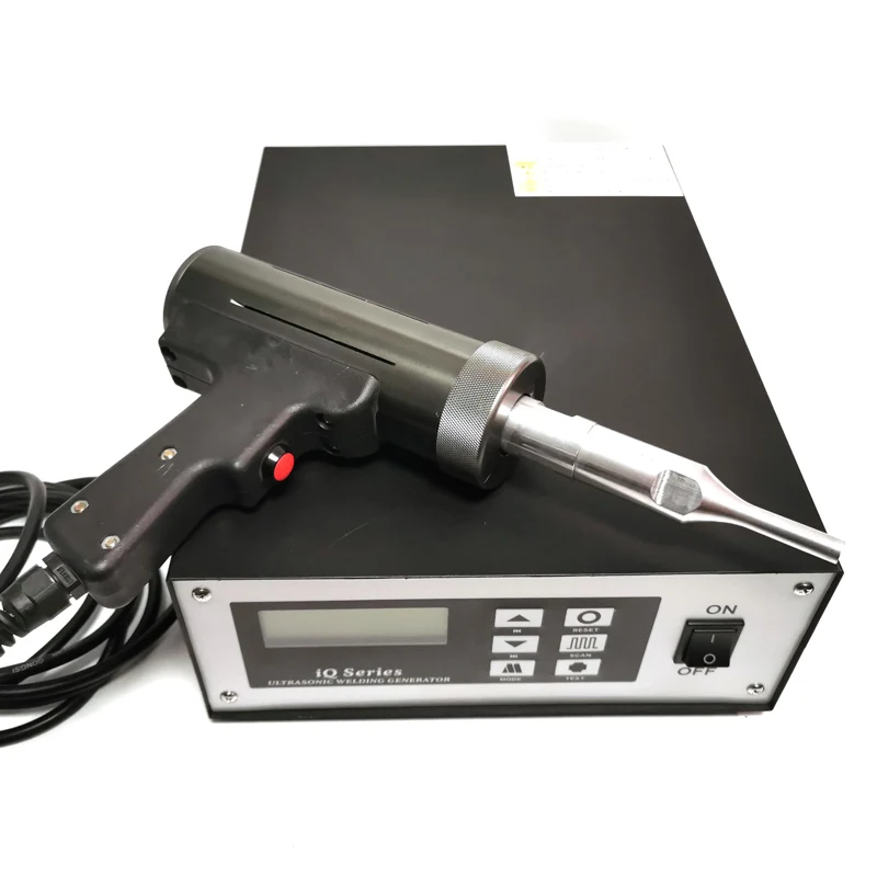 

High Quality Handheld 28khz 800W Ultrasonic Spot Welder Ultrasonic Welding Machine for Thermoplastic Materials Bonding