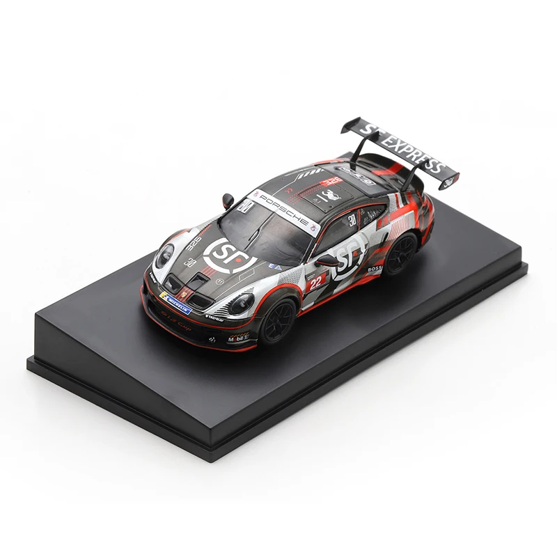 Miniature 1:64 SF Porsche 911 GT3 Co-named Cast alloy simulation car model Collection Gift decoration for children\'s gifts.