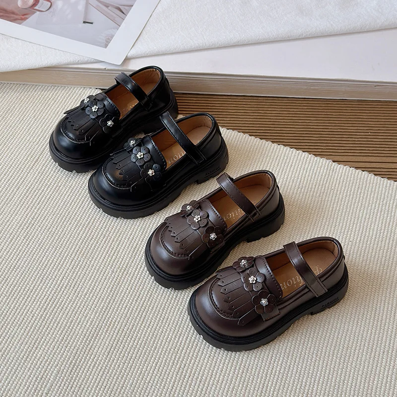 

Новые весенне-осенние туфли для девочек из искусственной кожи, детские туфли с кисточками на мягкой подошве, модные повседневные лоферы в стиле принцессы Лолиты, размеры 23-35