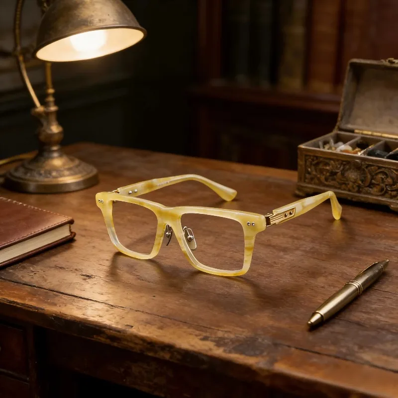 

New Luxury Fashion Retro Stripe Yellow Square Optical Frame Trim Titanium Acetate Eyeglasses for Weekend Styling&Casual Outings