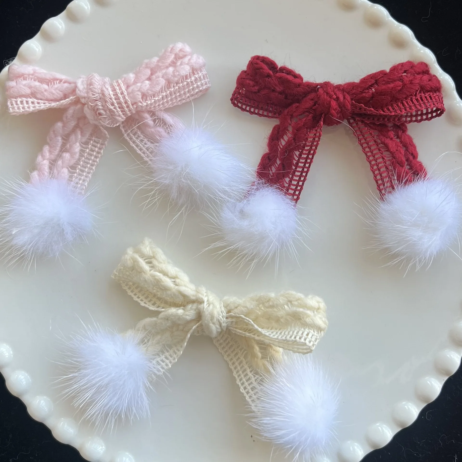 2pcs Autumn and winter new red webbing bow with hairball clothing accessories shoes and socks decoration DIY