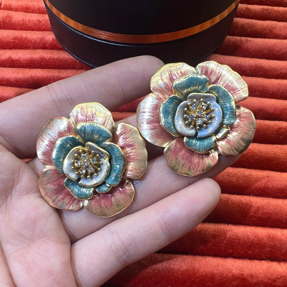 French oil painting golden sand enamel three-dimensional flower earrings vintage western antique