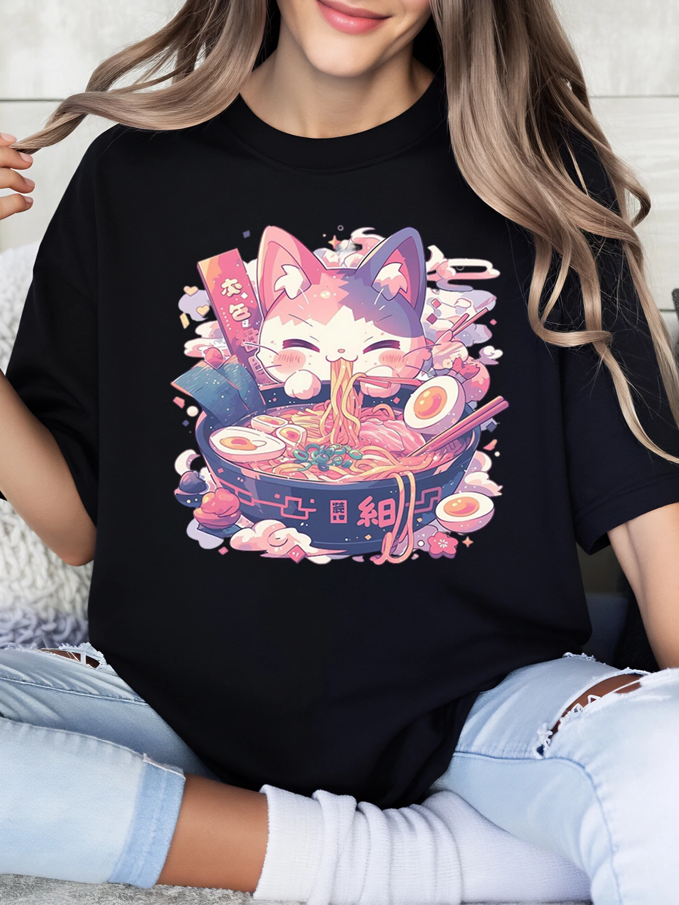 

Cute Cat Eating Ramen Noodles Design Halloween T-Shirt Women Casual Wear Black Plus-Size