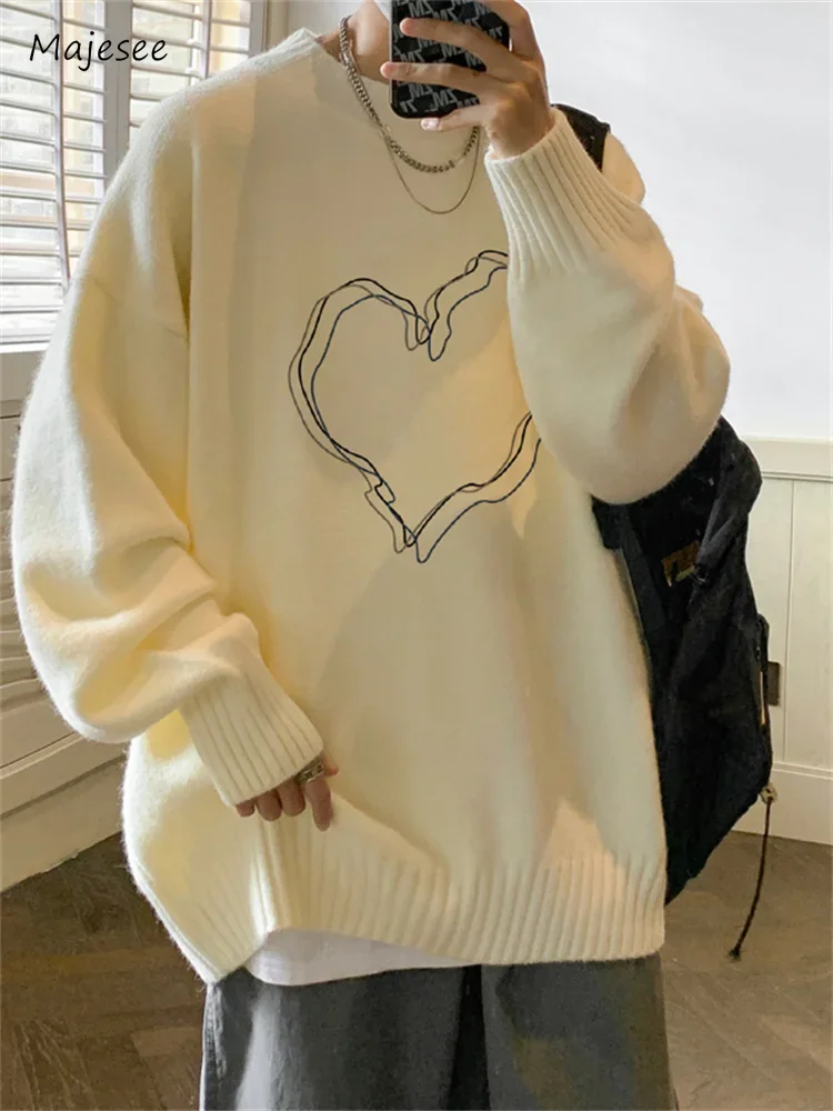 Sweaters Men Fashion Youthful Vitality Japanese Style Round Neck Heart-shape Pattern Autumn Winter Teenagers All-match Pullovers