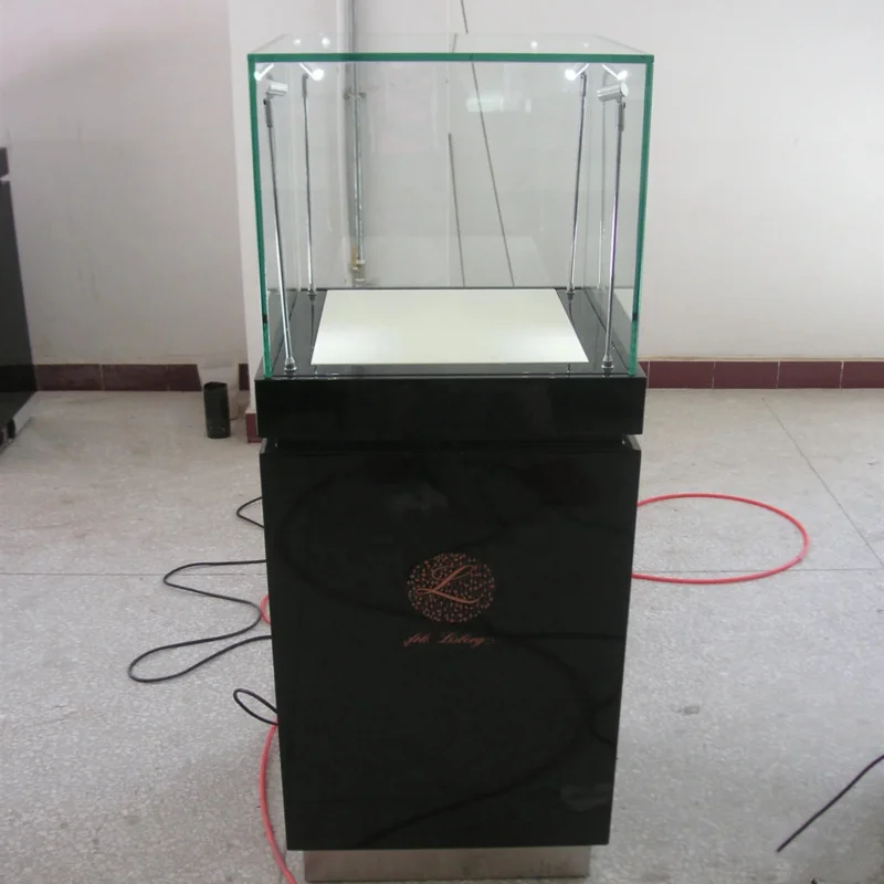

Customize.Hot Sale Boutique Window Showcase Jewelry Display Wood Glass Tower Showcase with LED Spotlight