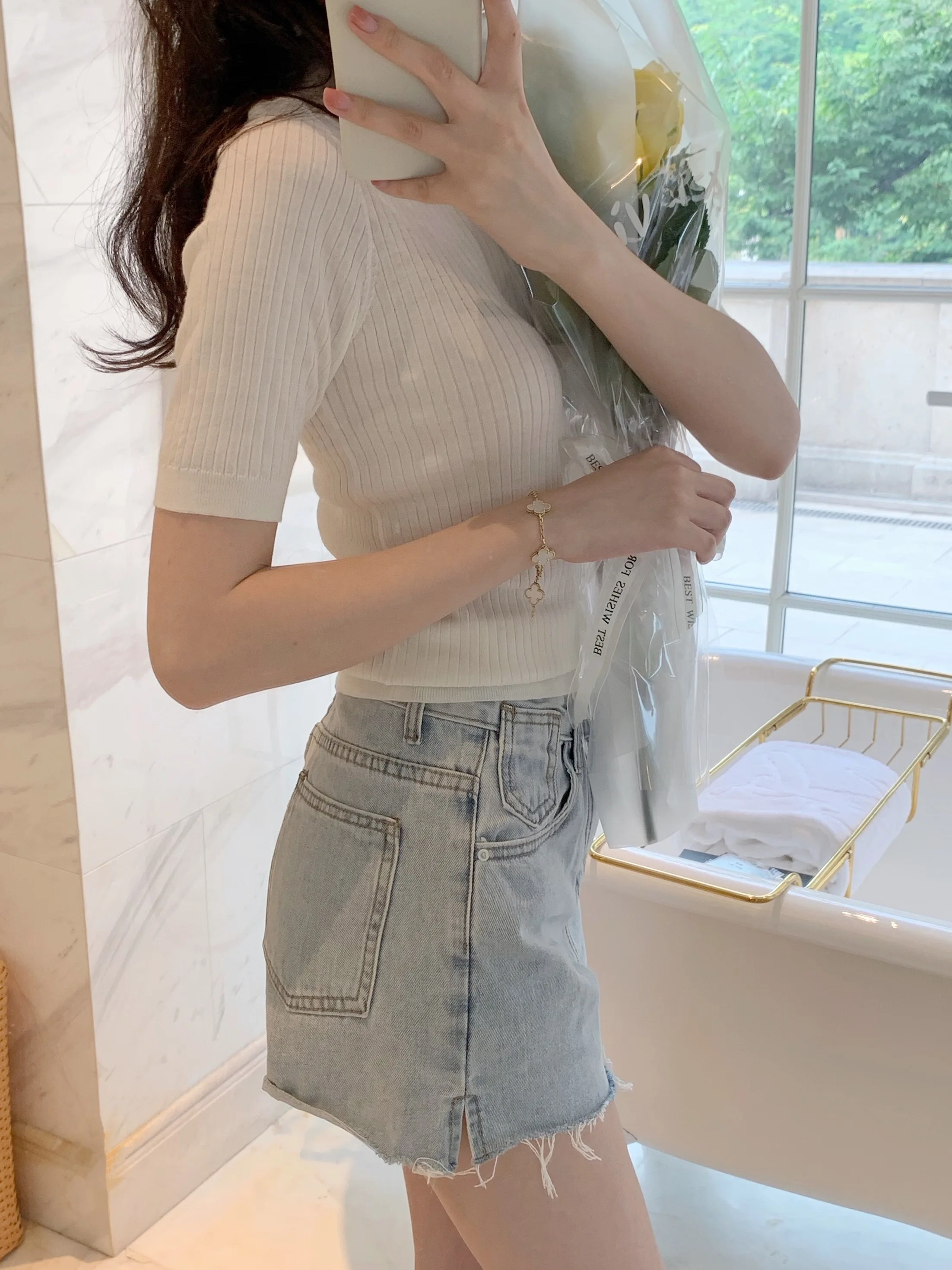 

High Waist Thin Denim Shorts Women's Summer New Loose Sexy Casual Jeans Light Blue Loose Fit High Waist Frayed Shorts