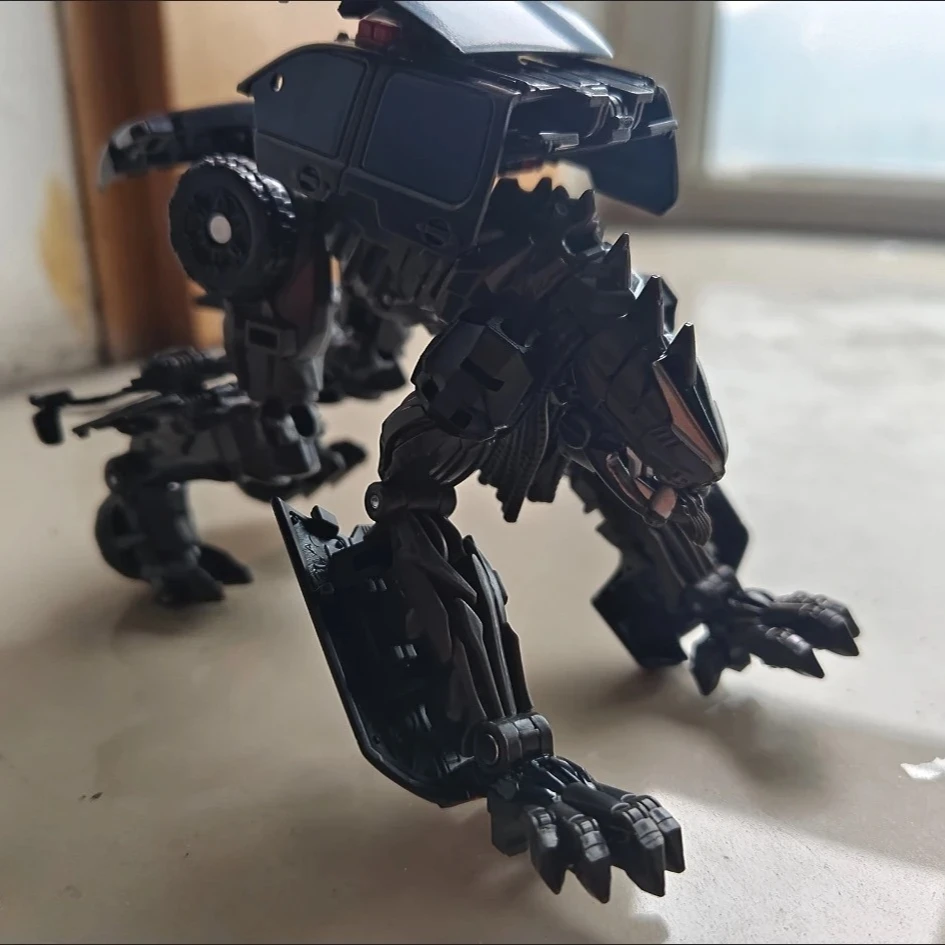 In Voorraad Hasbro Transformers Speelgoed SS Serie D Klasse SS-117 Bijl Model Actiefiguren Mecha Beweegbare Pop Ornamenten Gift