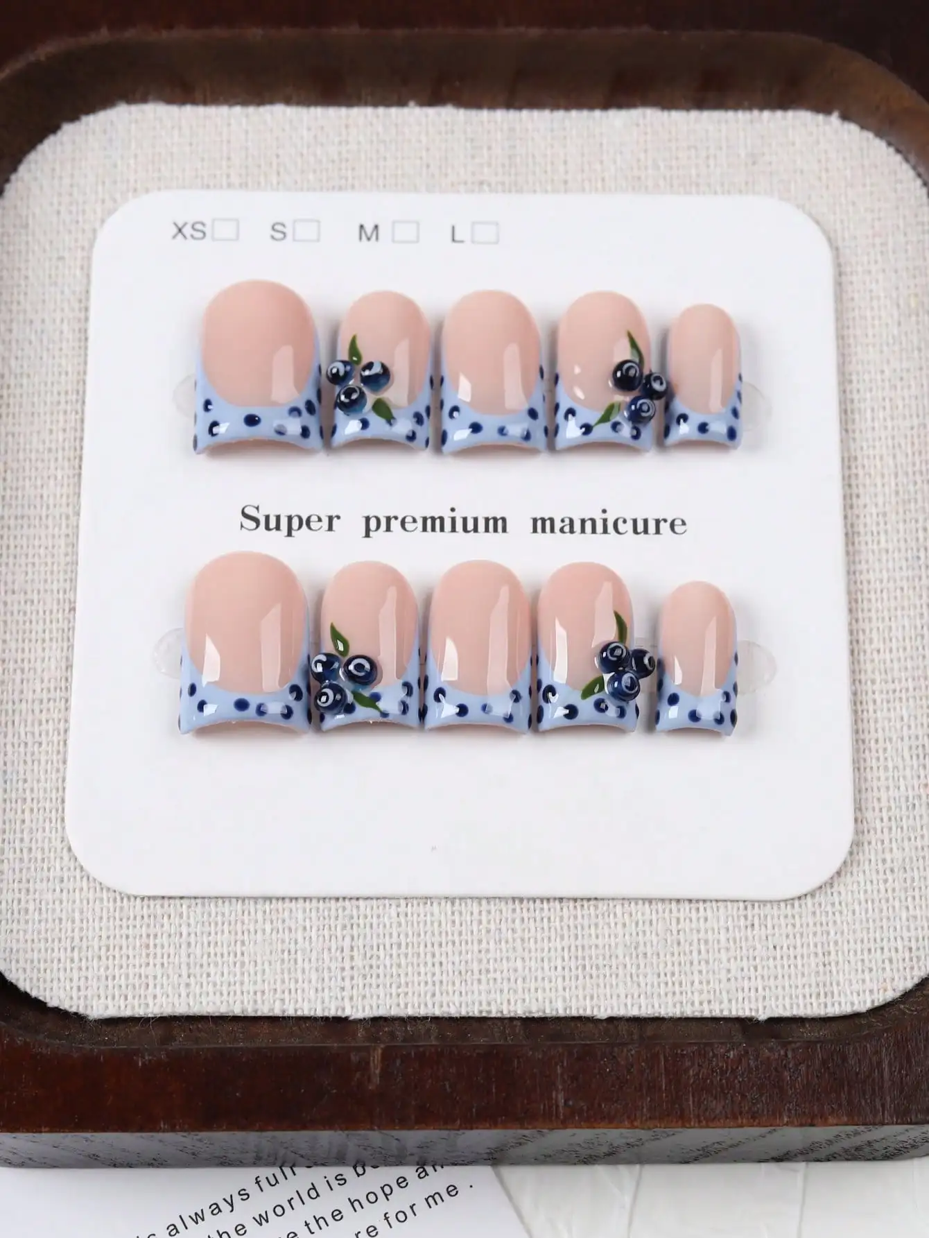 10 Pieces of Short Square-Shaped Handmade Nails, Fresh and Sweet Style Light Blue Polka Dot French False Nails, Nude Pink Base Color with 3D Embossed Blueberry Green Leaves, Transparent and Glossy Texture, Durable and Reusable, Suitable for Girls' Daily Commuting, Dating, Outings, and Afternoon Tea Parties