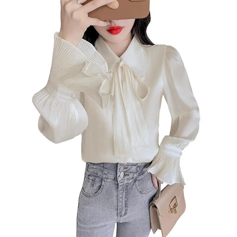 Spring and Autumn Woman\'s Shirt Sweet Grace Elegant Bow Flare Sleeve Chiffon Tops Doll Collar Temperament Dignified Generous Ins