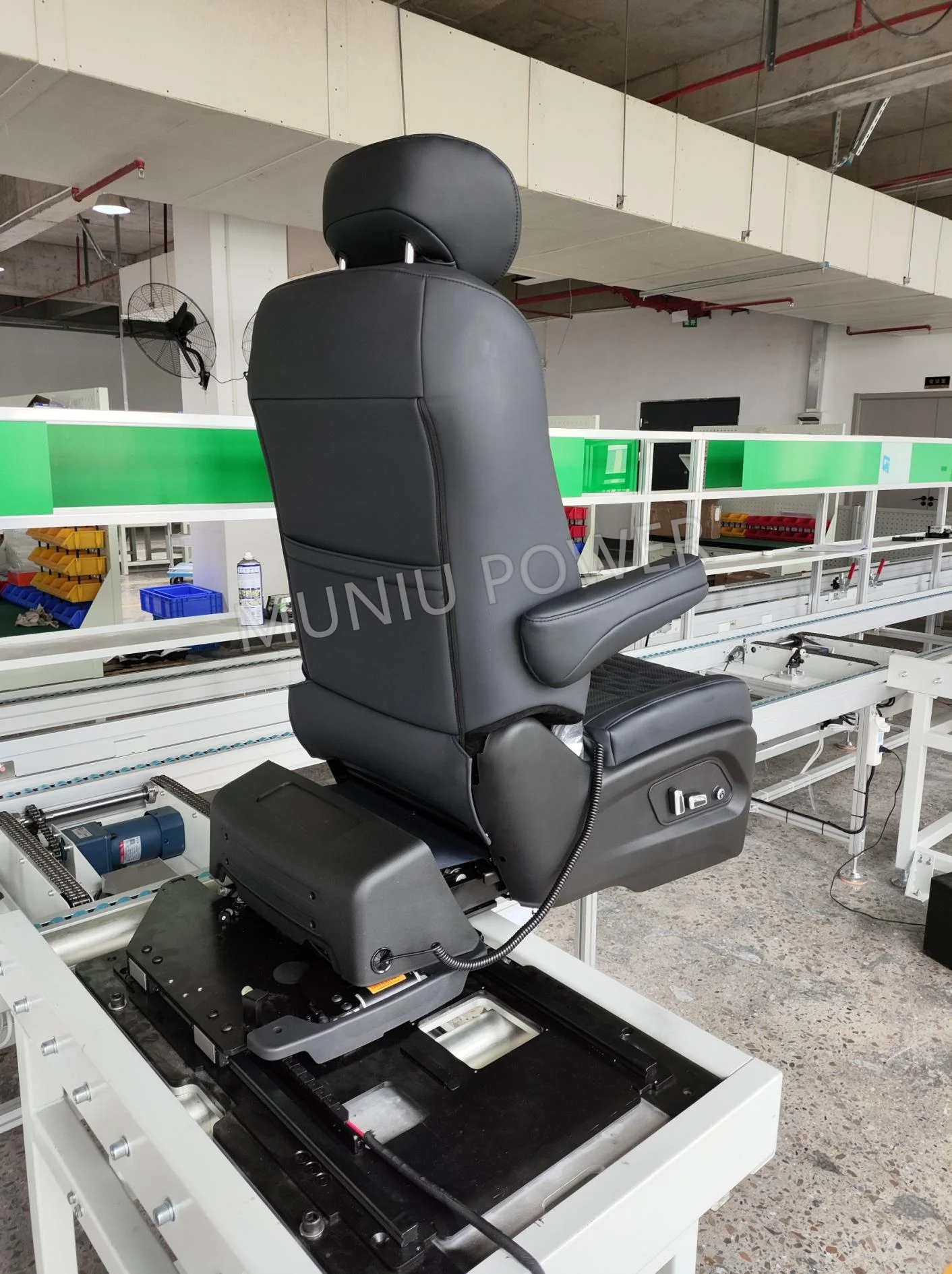Automotive Swivel Lifting Seat with Certification - Adjustable Height & 100° Rotation Disabled Passenger Lift for Vans