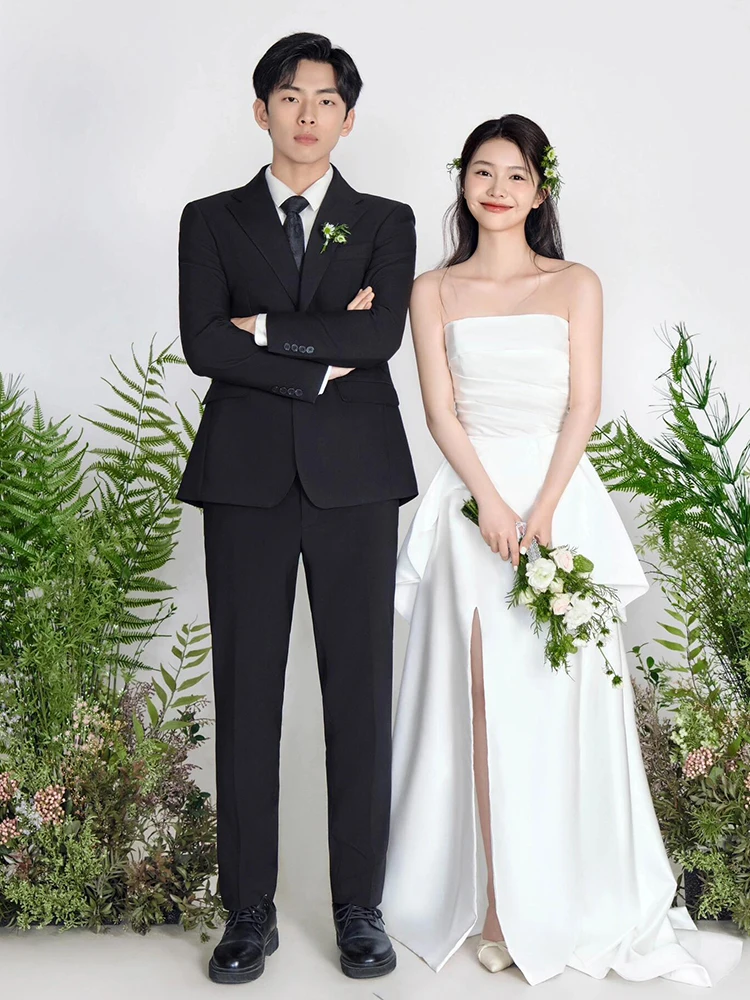 

Простое белое свадебное платье с шлейфом для выездной церемонии на открытом воздухе, без бретелек, из мягкой атласной ткани, со средней талией, для молодых женщин