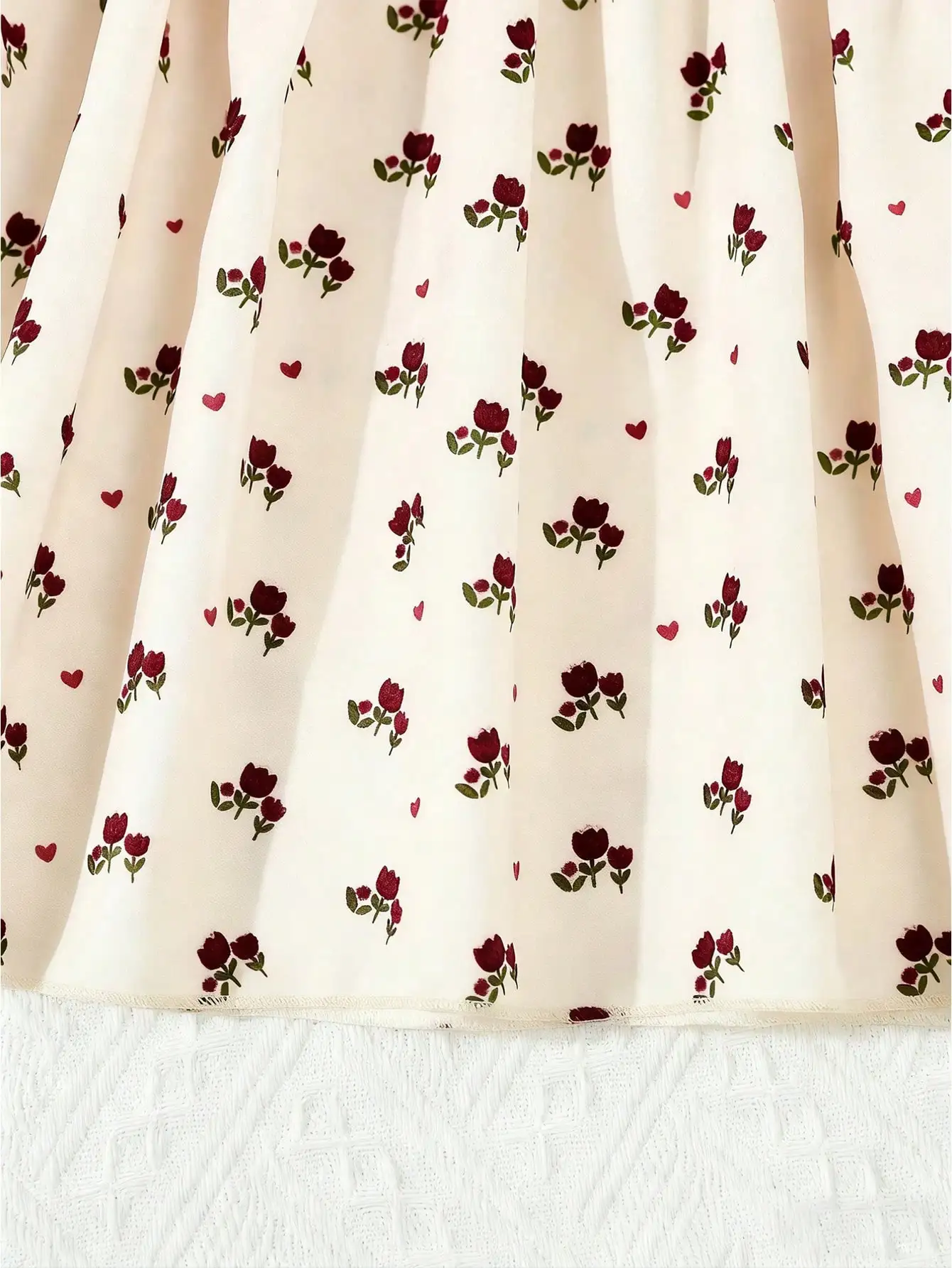 Sommerliches Mädchenkleid im Sommerstil, ärmellos, mit Rundhalsausschnitt, bedruckt, süßes Outfit mit fliegenden Ärmeln und Gürtel, Rosa – Detail 14