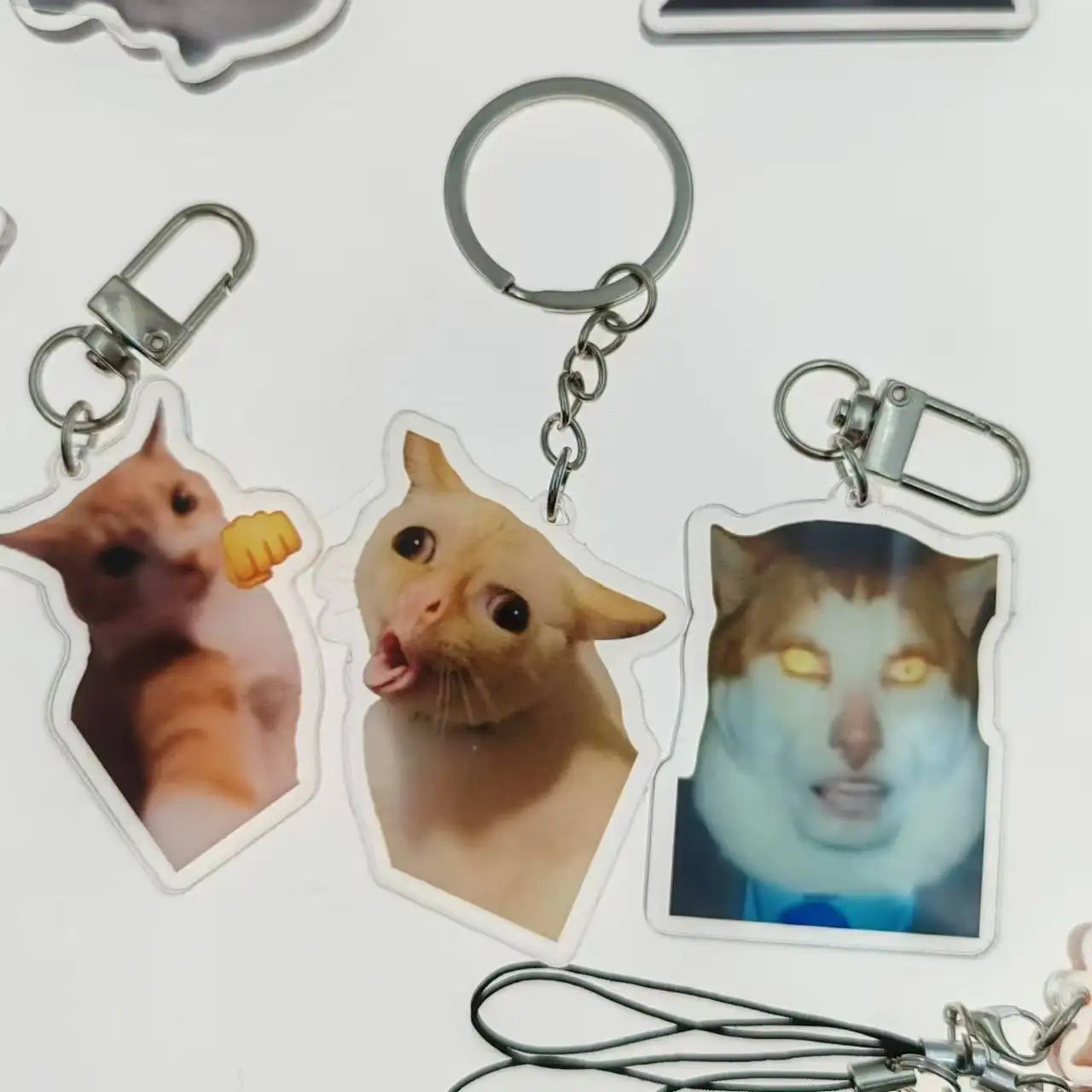 15-Pack Funny Meme Cat Keychains, Cute Acrylic Anime Animal Key Rings, Novelty Phone Charms for Men & Women Gift for Friend