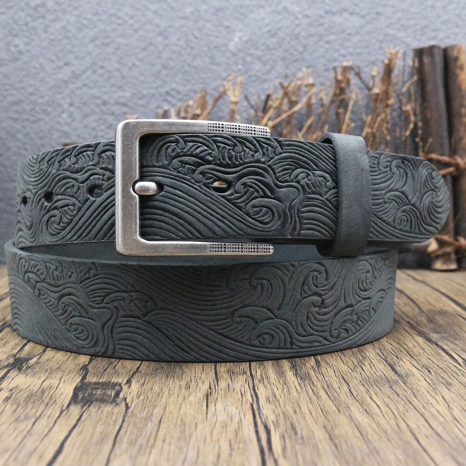 Top Grain Crazy Horse Leather Pin Buckle Belt Natural Distressed Craftsmanship Symmetrical Western Floral Grain Sturdy Wear