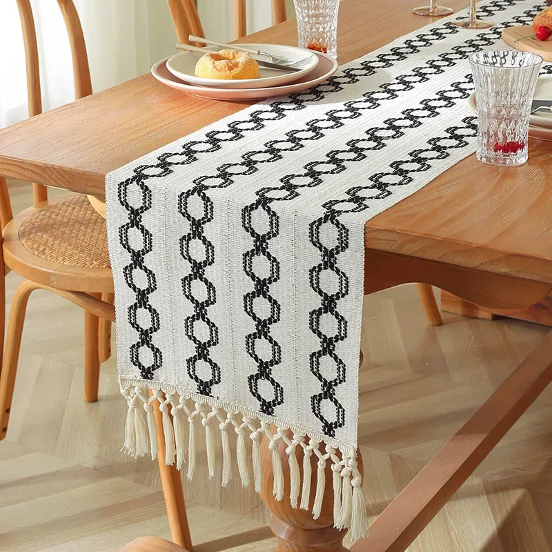 Nordic Two-Color Table Runner for Dining Cotton and Linen Long Tassels Tablecloth for Party Simple Dustproof Home Decoration