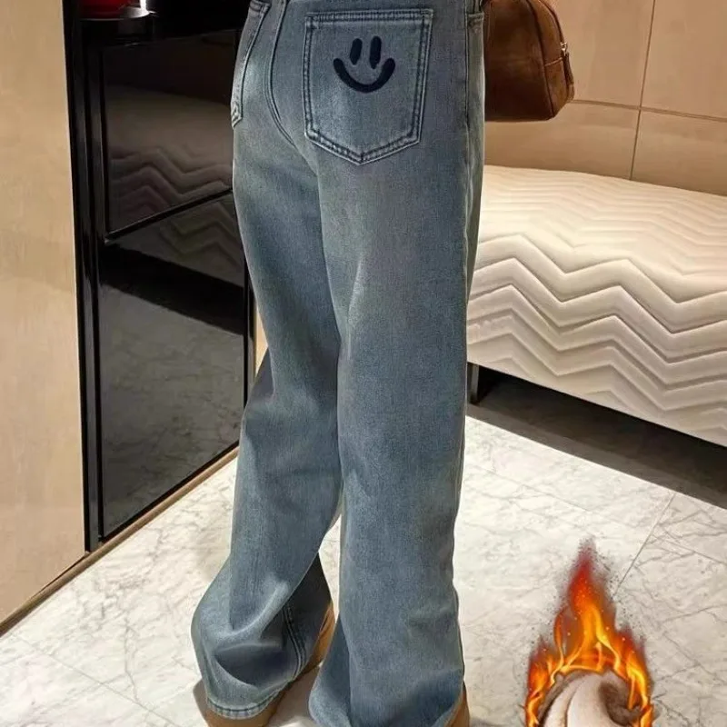 Dżinsy damskie z haftem uśmiechniętej buźki, pluszowe, grube, z szerokimi nogawkami, jesienno-zimowe, nowe, z wysokim stanem, codzienne, wyszczuplające, proste spodnie.