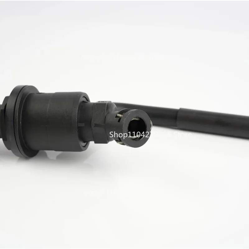 

30610-1KM0A, 30610-ED50030610-1KM0E подходят для главного цилиндра сцепления Nissan Qida Yida.