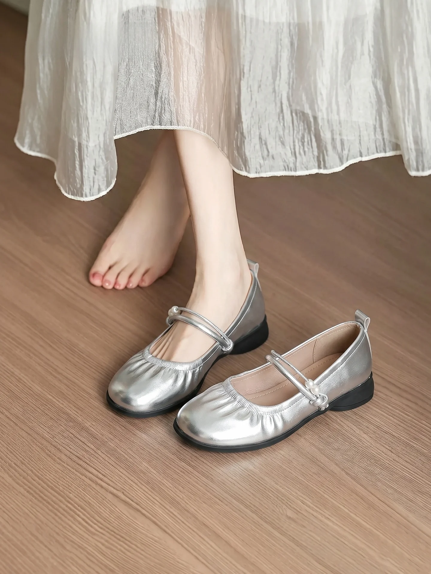 

Agsdon Silver Mary Jane Flat Ballet Shoes Women's Summer New Soft Bottom Slip-On Casual Fashion Single Shoes Pearl Decor