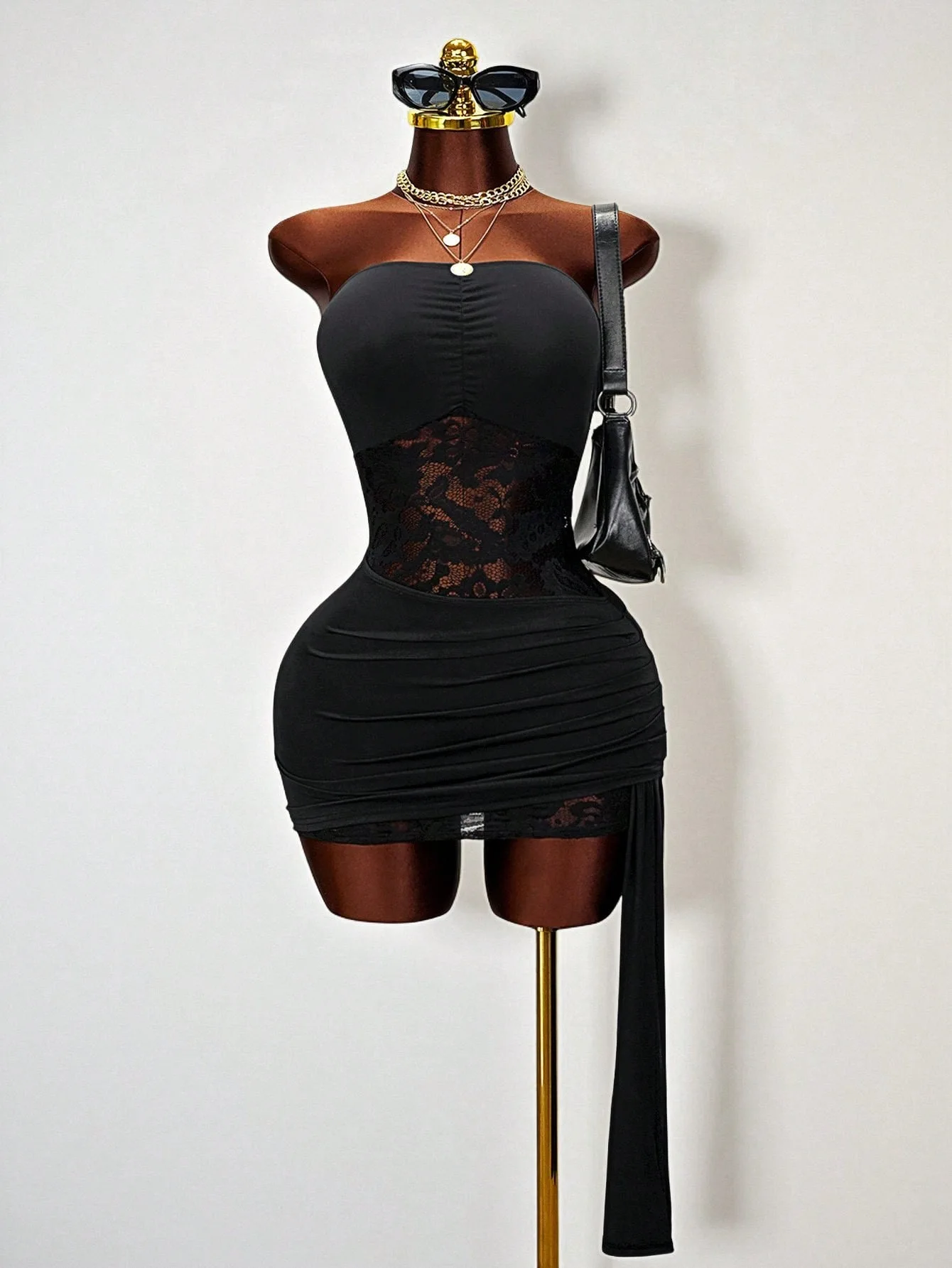 

STYLISH LADY Black Strapless Cutout Lace Waist Bodycon Dress 2026 Summer Women Ruched Club Party Mini Dress With Side Sash