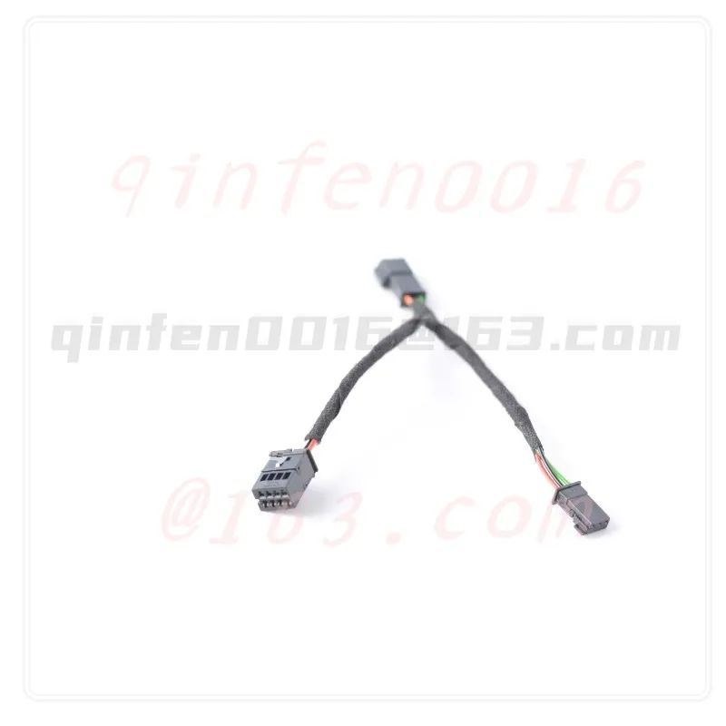 Suitable for Volkswagen/Audi/Skoda installation of dash cam anti glare mirror 8-hole rain sensing wire