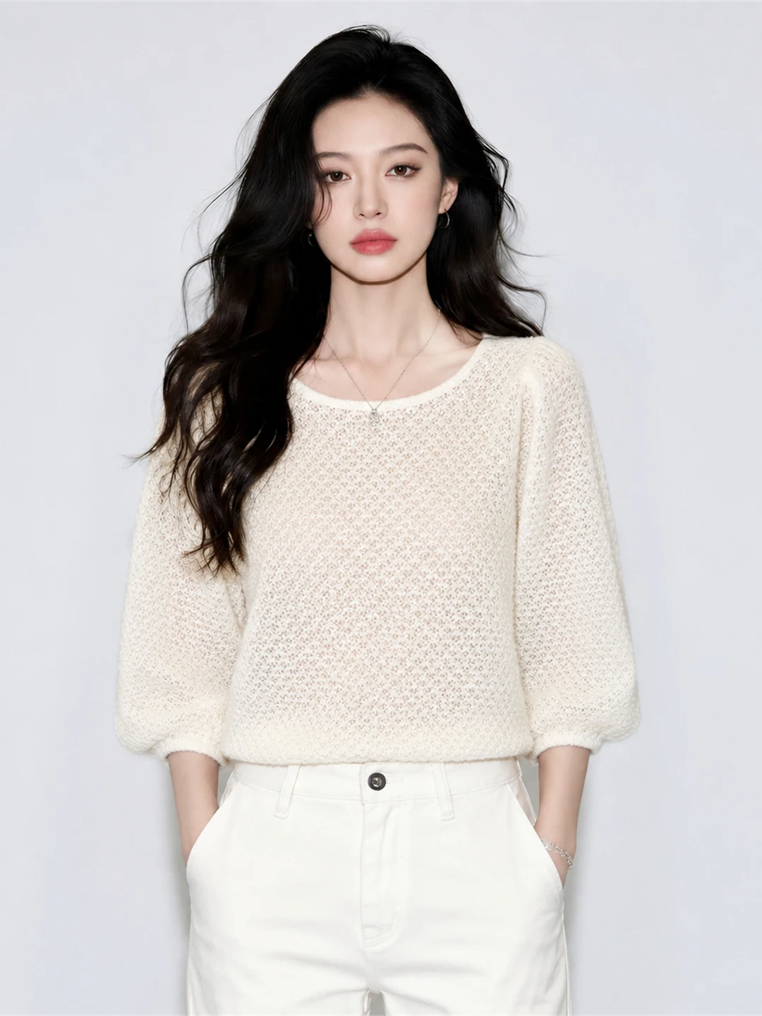 Elegant Light Maturity Style round Neck Knitted Top Silk Summer Simple Women's Fashion Commute Style Knitted Sweater