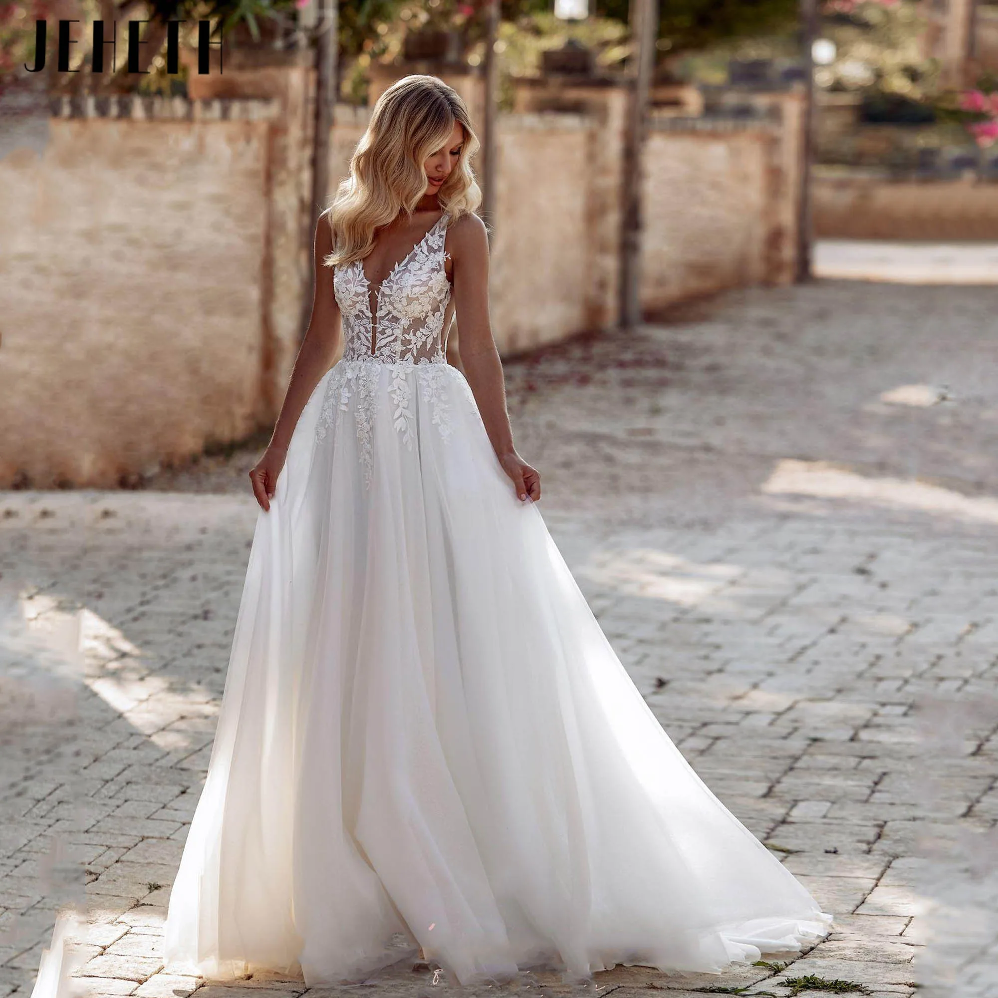 

JEHETH Modern Sleeveless A-line Wedding Dress V-neck Tulle Appliques Elegant Bridal Gowns Illusion vestidos de novia Customized