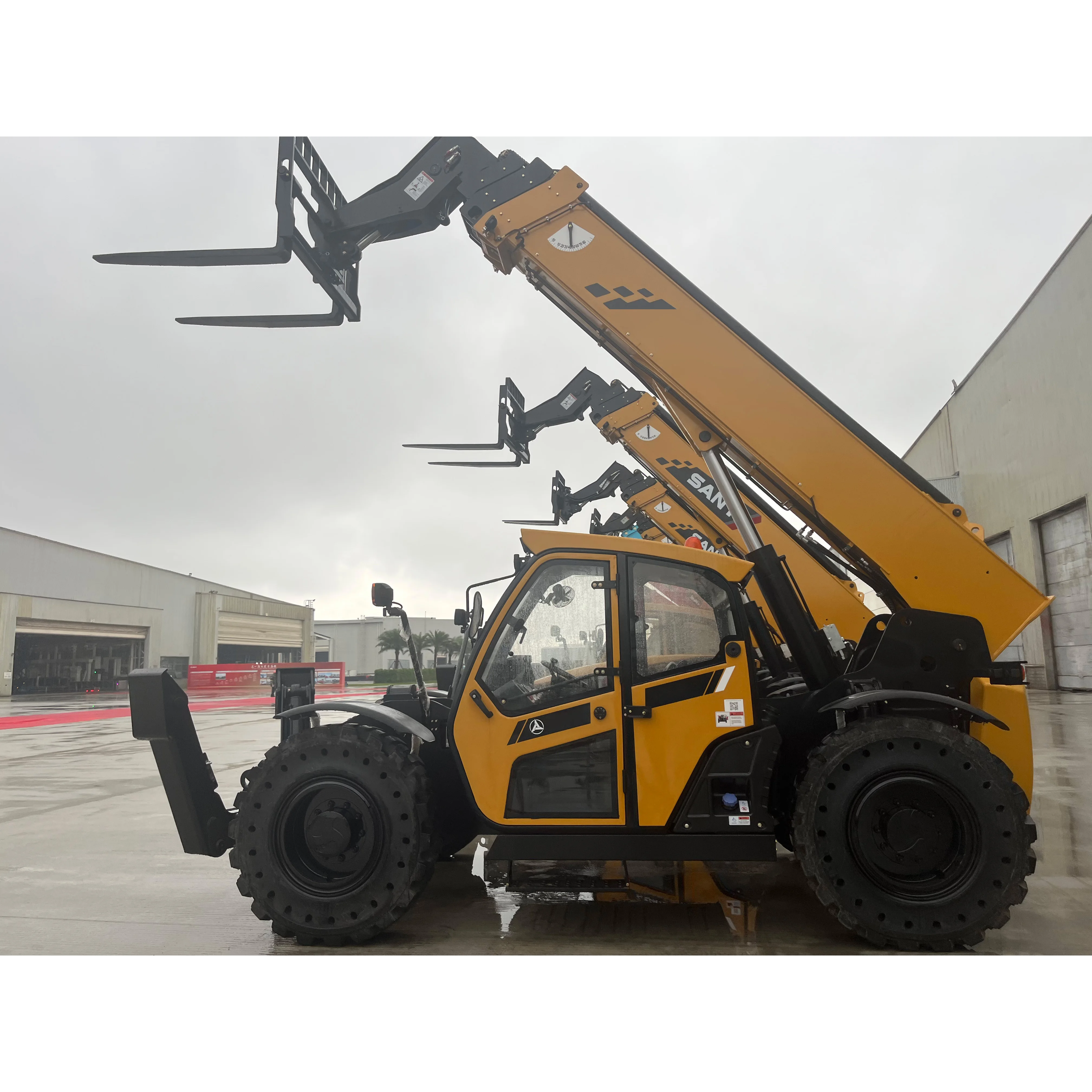 17M Telescopic Handler STH1056A 2025 New China Telehandler 4500KG Load 17M Lifting Height