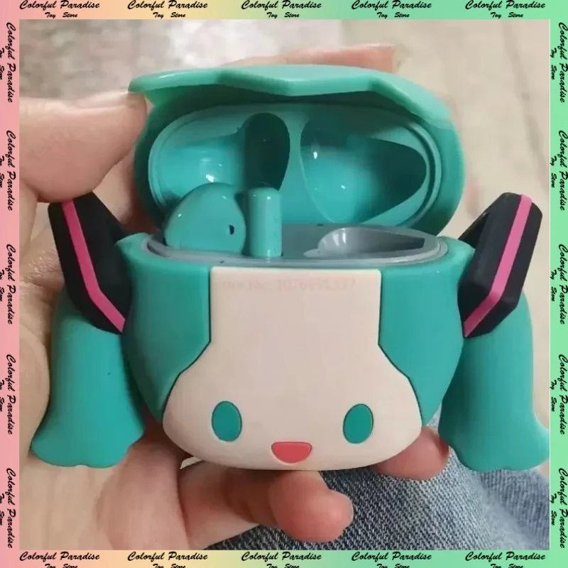 

Hatsune Miku Anime Cartoon Wireless Bluetooth Headphones Set Cute Silicone Protective Cover Semi-In-Ear Girls Xmas Gifts