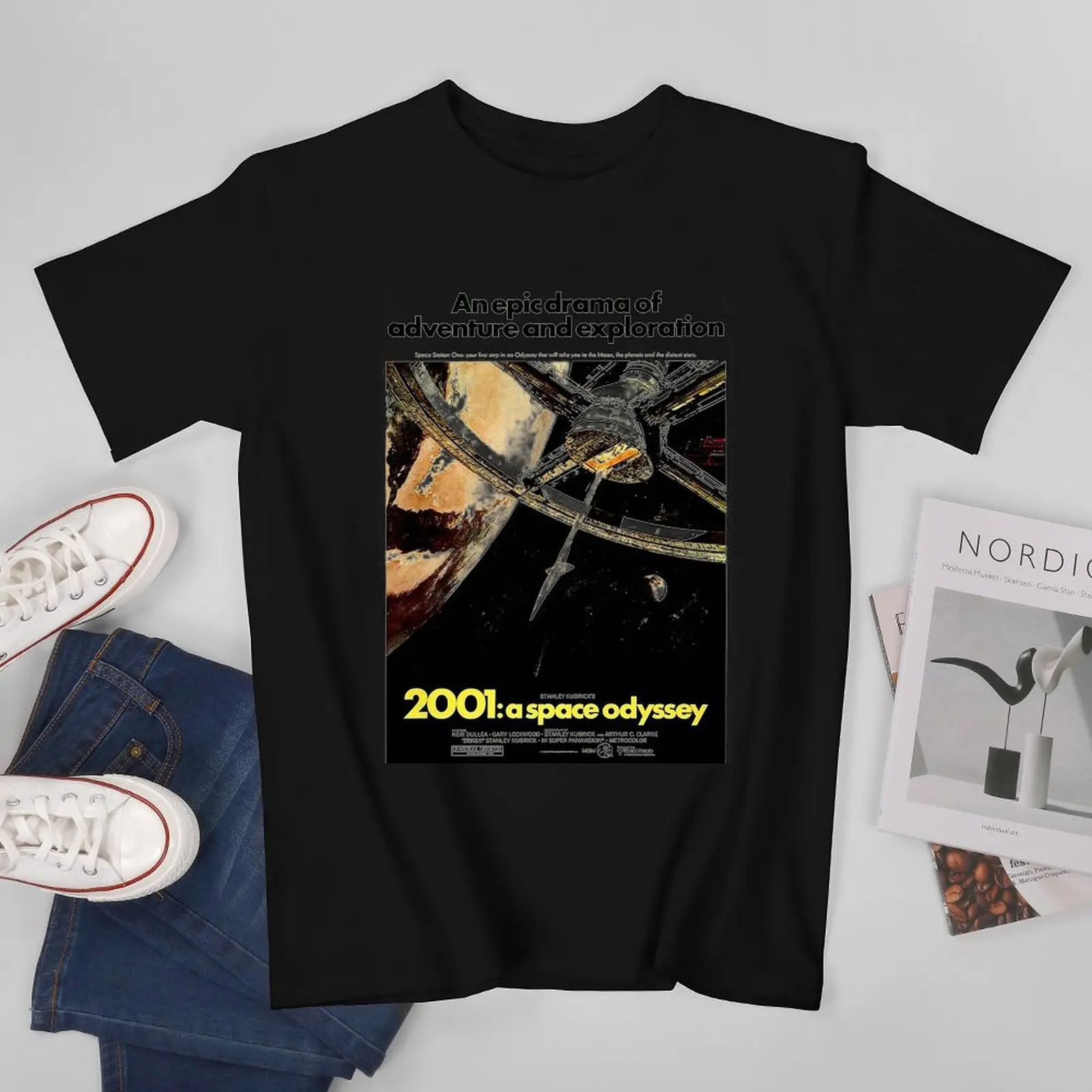 Oversized T-Shirt 2001 A Space Odyssey Cotton T-Shirts American Science Fiction Movies Tee Shirt for Men Summer Y2K Print Tees