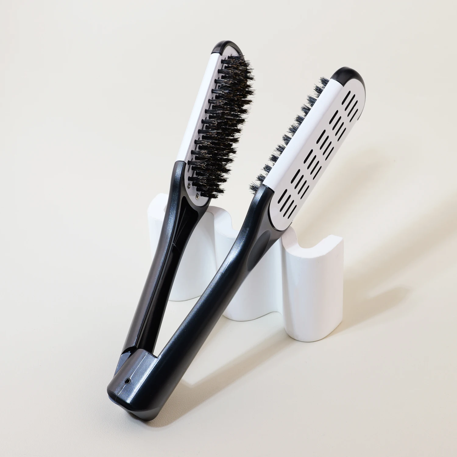 Double sided clamp brush, 2-piece straight hair tool, straight hair brush, styling brush,Special for real hair wigs