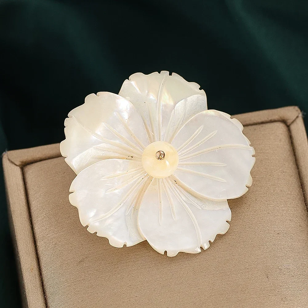 Natural White Pearl Shell Brooch Carving Flower DIY Sanding Jewelry Accessories Clothing Scarf Decoration Covering Stains